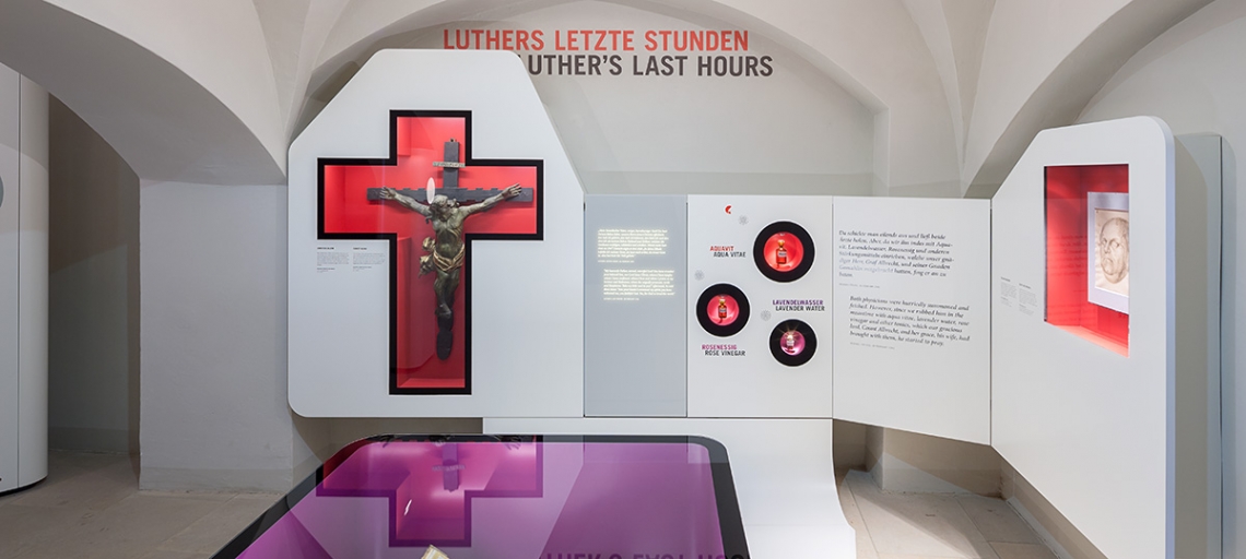 Blick in die Ausstellung in Luthers Sterbehaus Blick in die Ausstellung in Luthers Sterbehaus